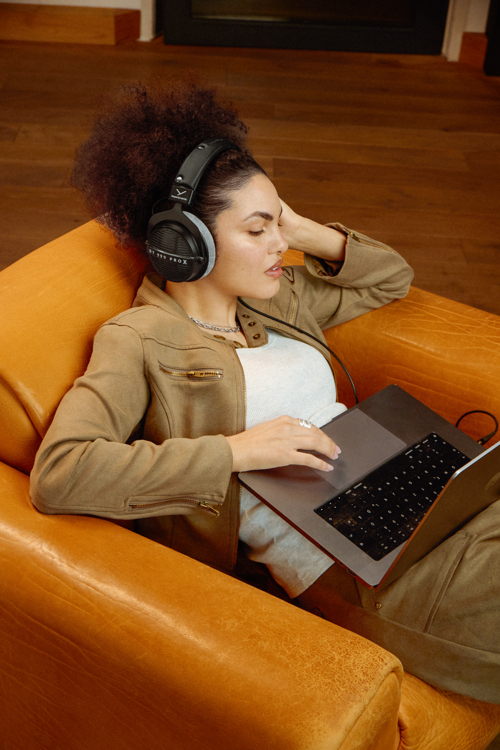 PIC DT990PROX 25 05 Critical Listening V6