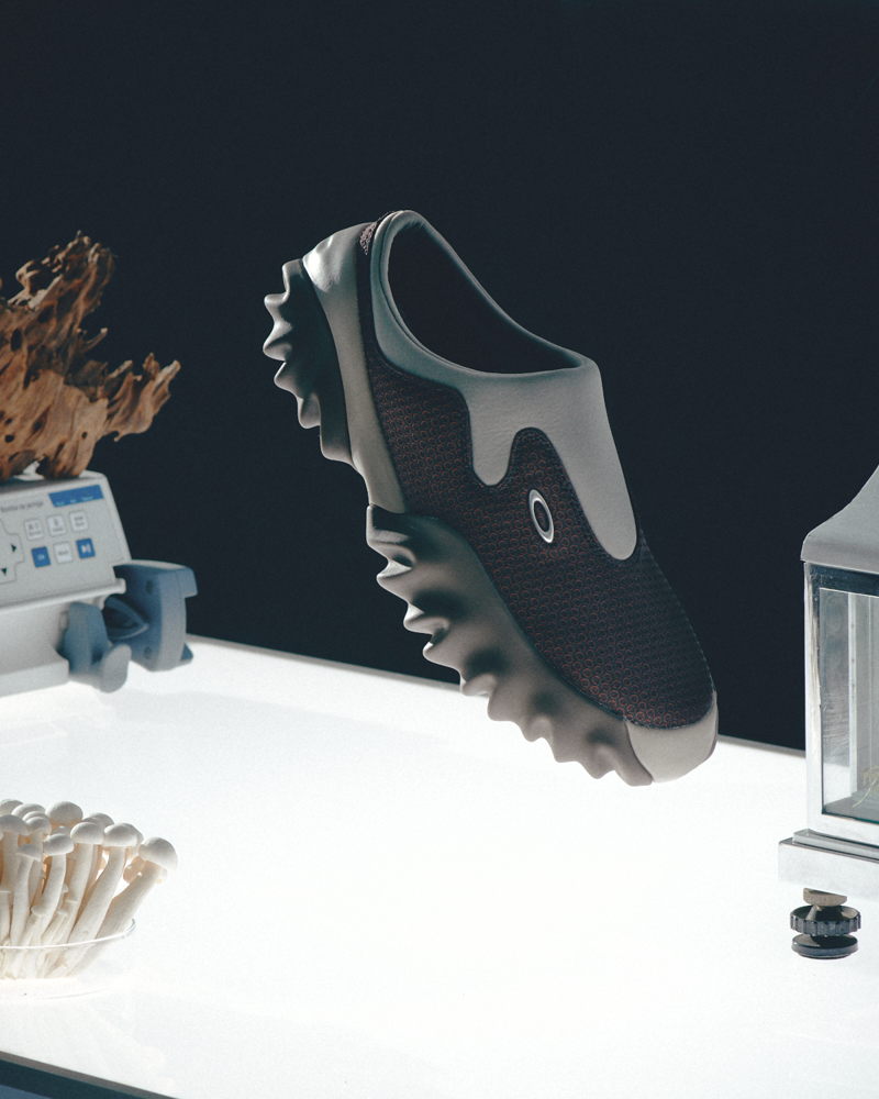 OAKLEY CHOP SAW MULE CAMPAIGN IMAGE (6)