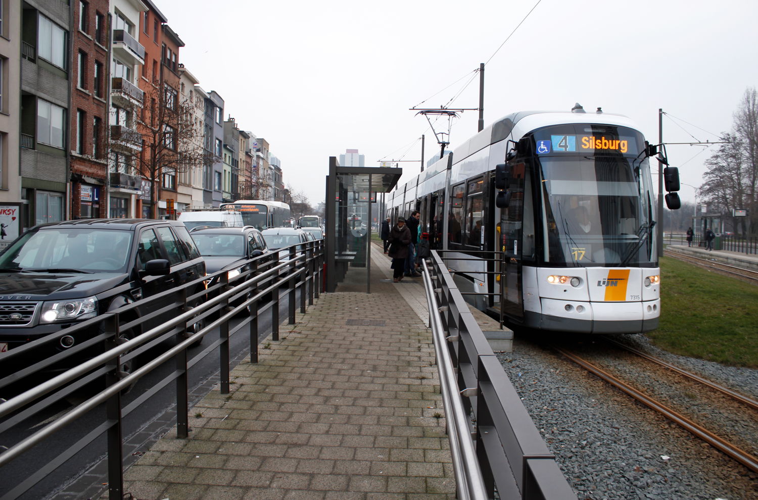 Tram 4, vanaf 23 april 2019 weer van Silsburg naar Hoboken. (Foto: De Lijn)