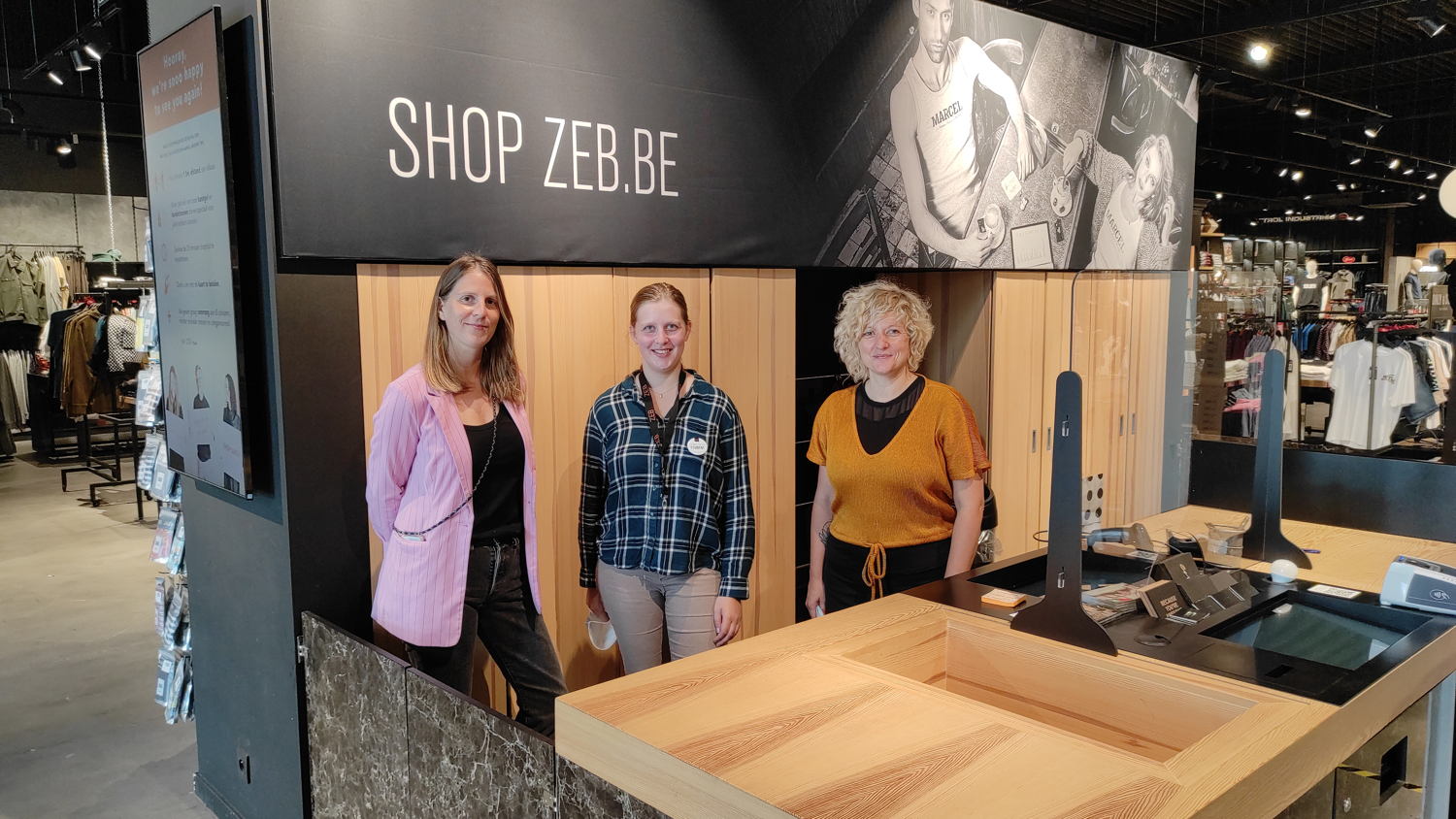 ZEB en Onbeperkt Jobstudent_Lissa Smith-Ellen Cornelis-Veerle Van den Bosch