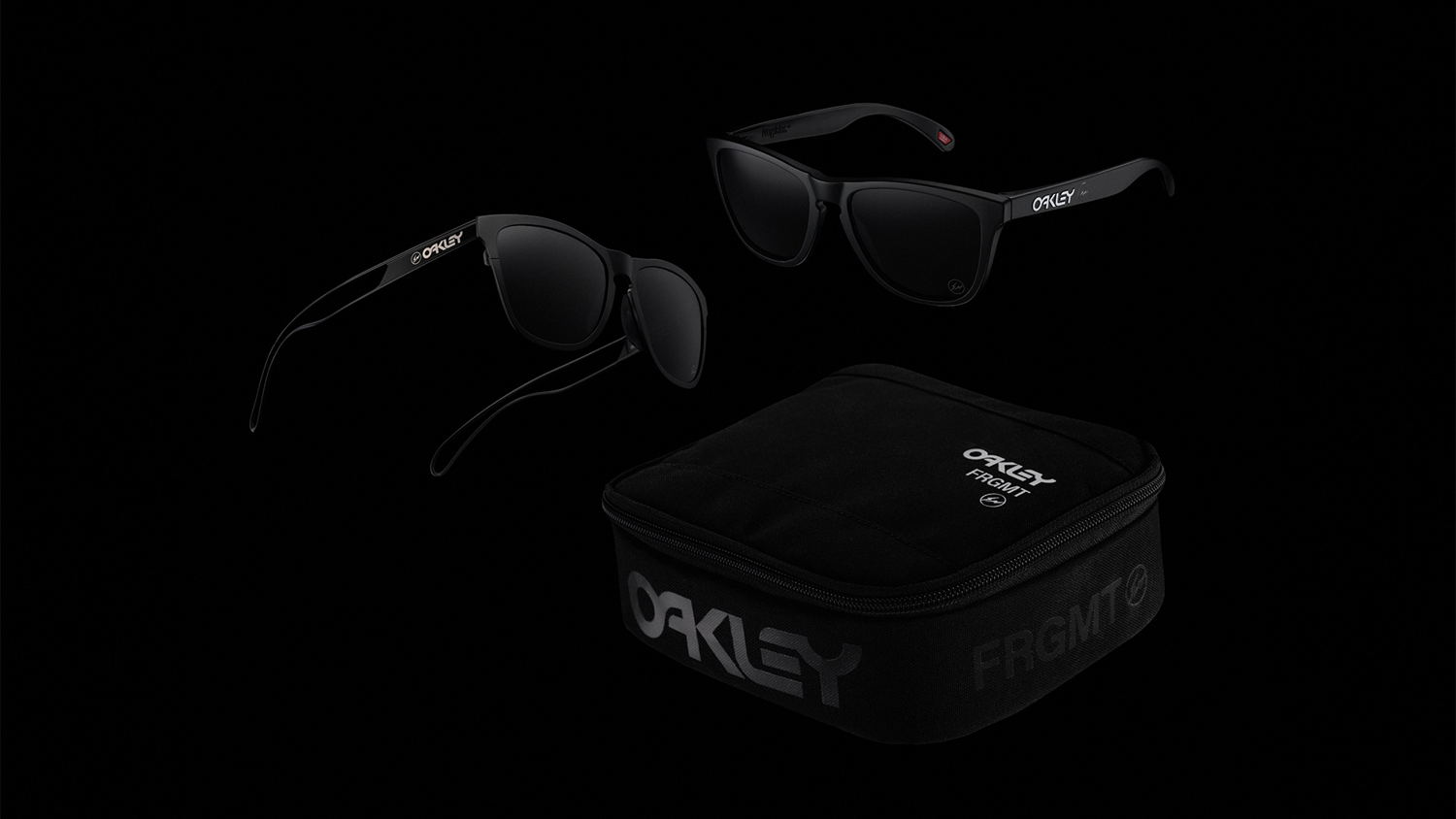 DROP 1 - OAKLEY x FRAGMENT COLLECTION FROGSKINS BUNDLE