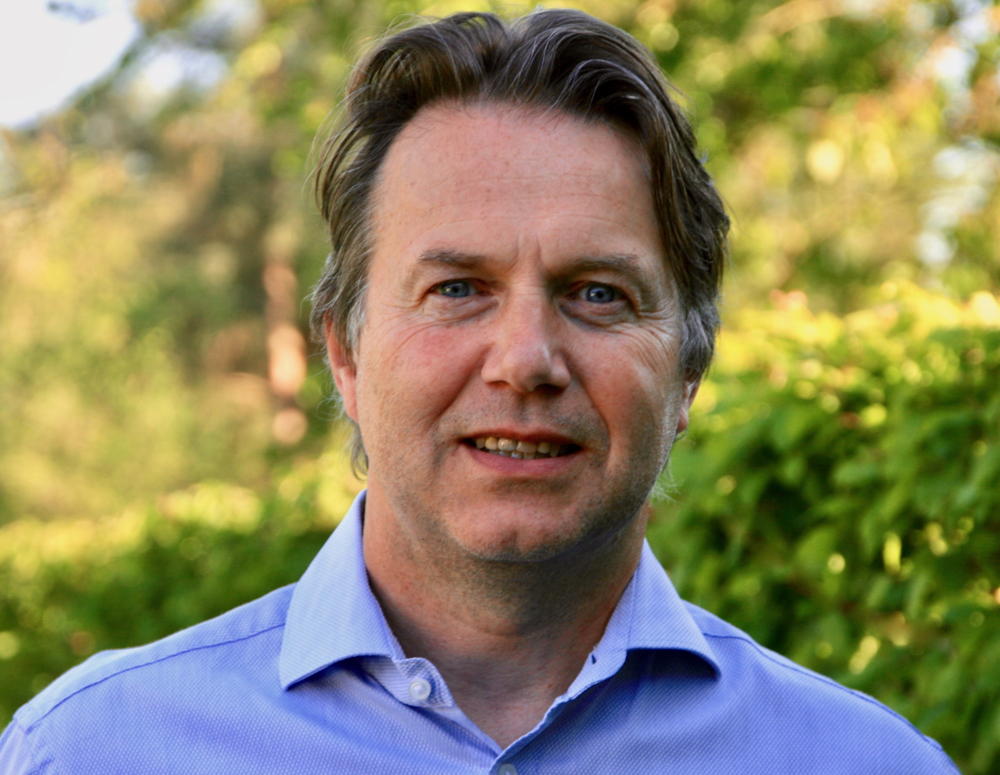 Dirk Holemans