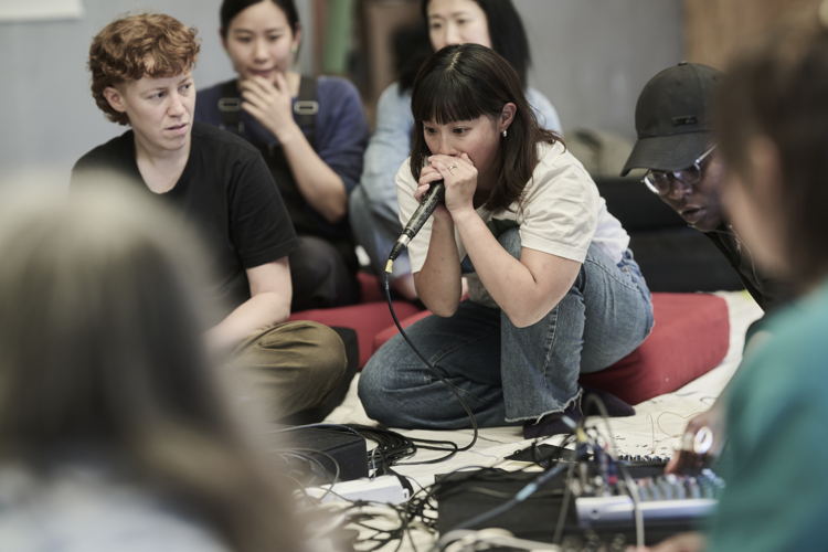 MIDDELHEIMMUSEUM: Monsters Assembly, Monsters School Picnics, 2024 © The Artists – Photo: studio pramudiya, npi