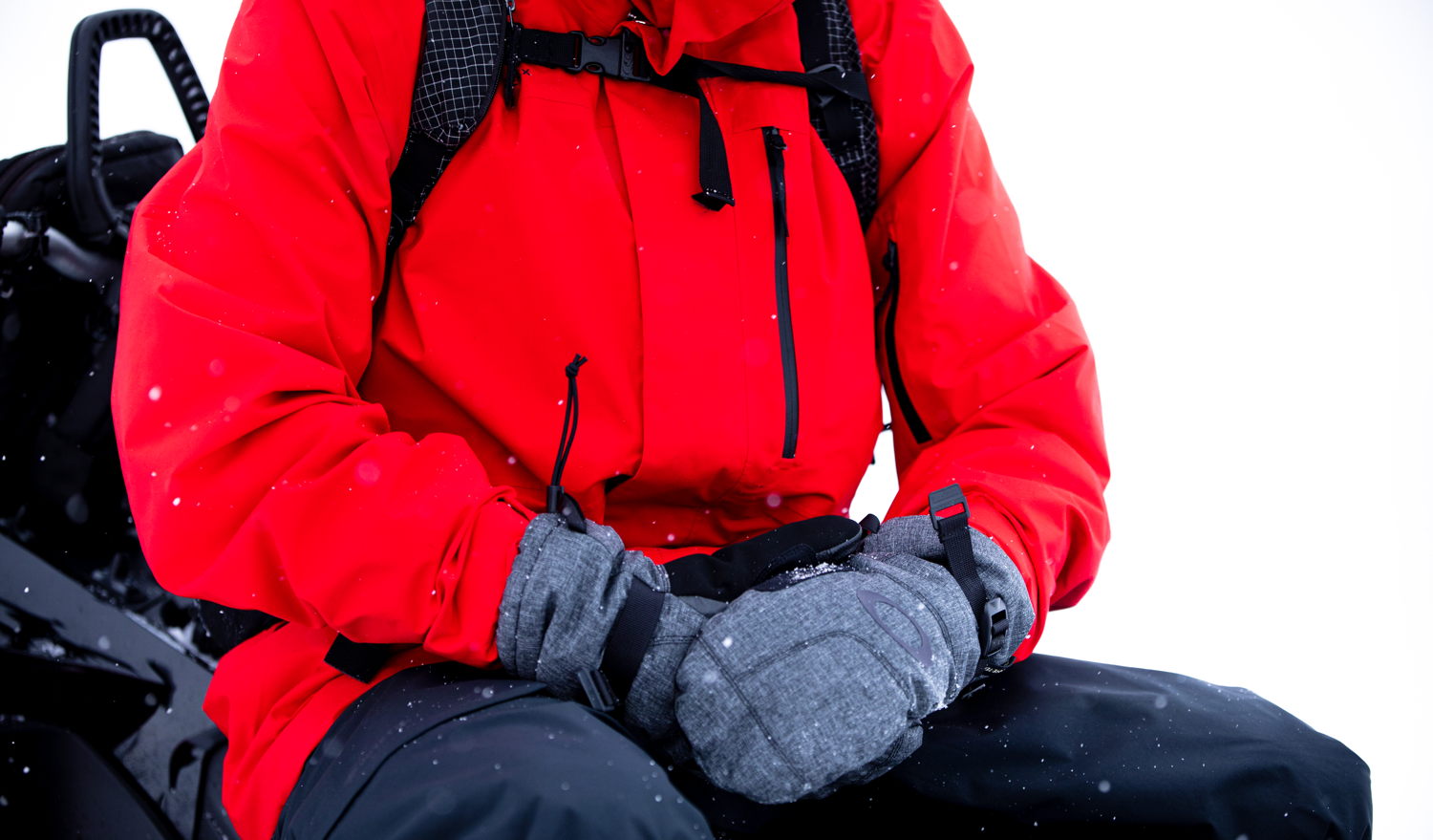 OAKLEY SAGE KOTSENBURG - LIFESTYLE IMAGE (3)
