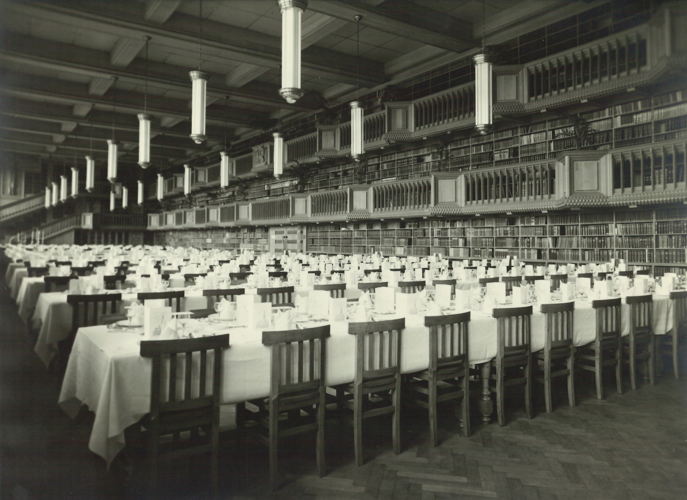 KUlinair: banket in Universiteitsbibliotheek KUlinair: banket in Universiteitsbibliotheek