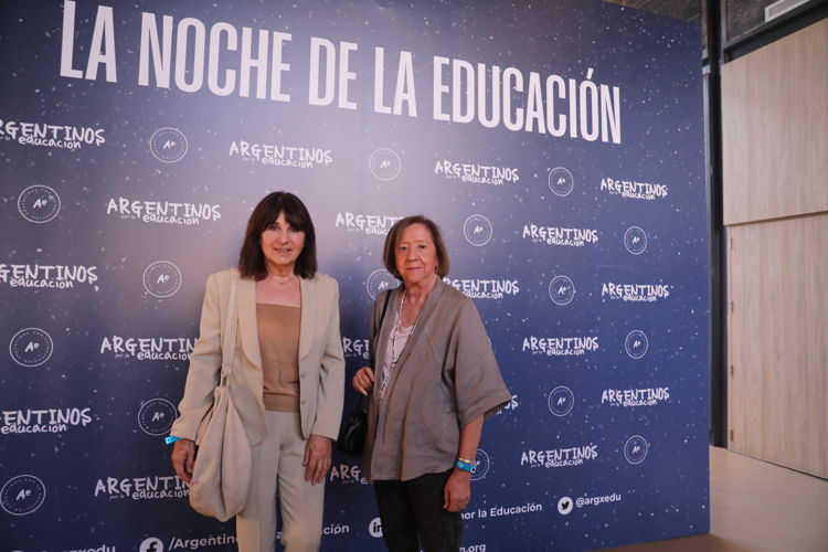Susana Decibe, ex Ministra Nacional de Educación e Inés Aguerrondo, pedagóga