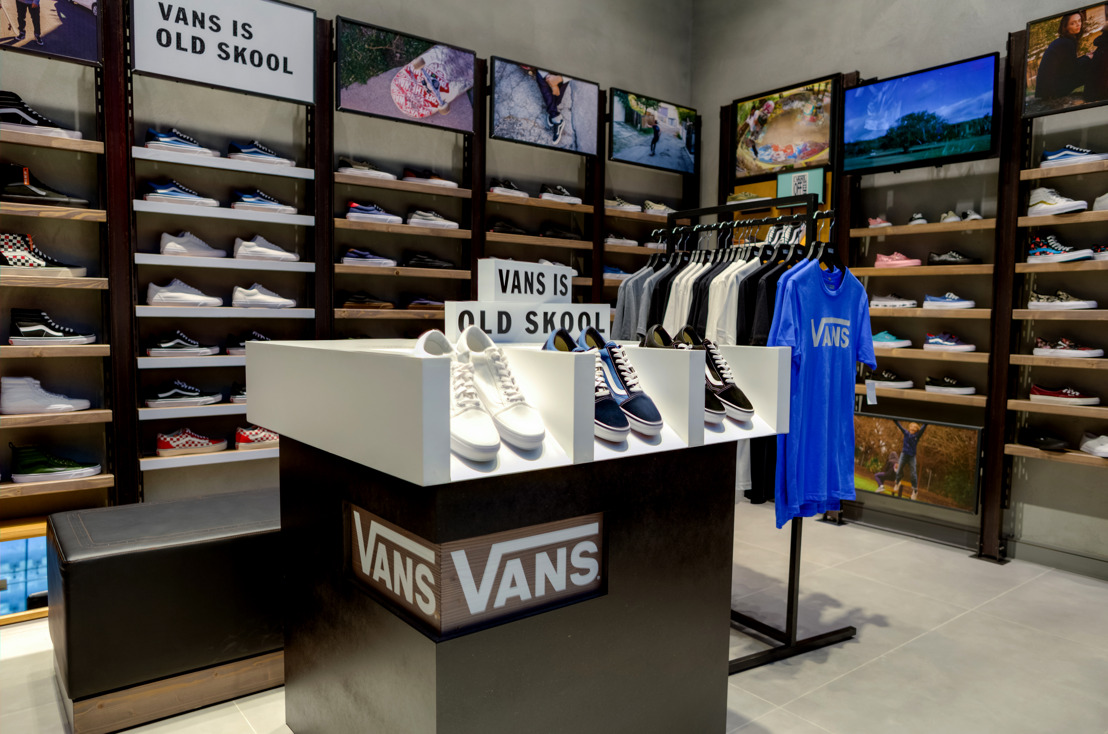 Vans Opens New Flagship Store in Dubai Mall