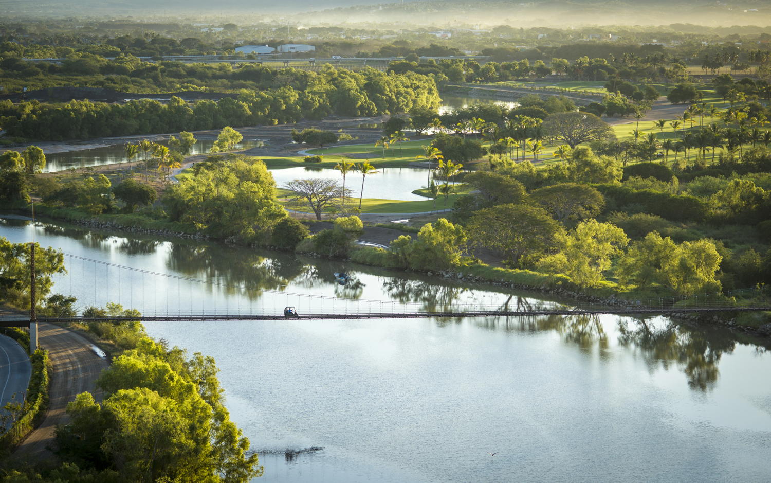Puente colgante para carritos de golf en Vidanta Nuevo Vallarta