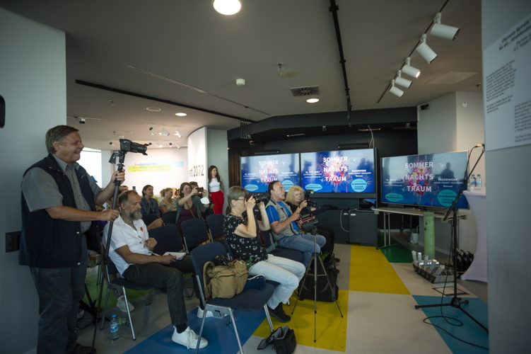 Großer Andrang heute bei unserer Pressekonferenz hoch oben auf dem Olympiaturm. (Fotocredit: Anna Schnauss / Hangenfoto)