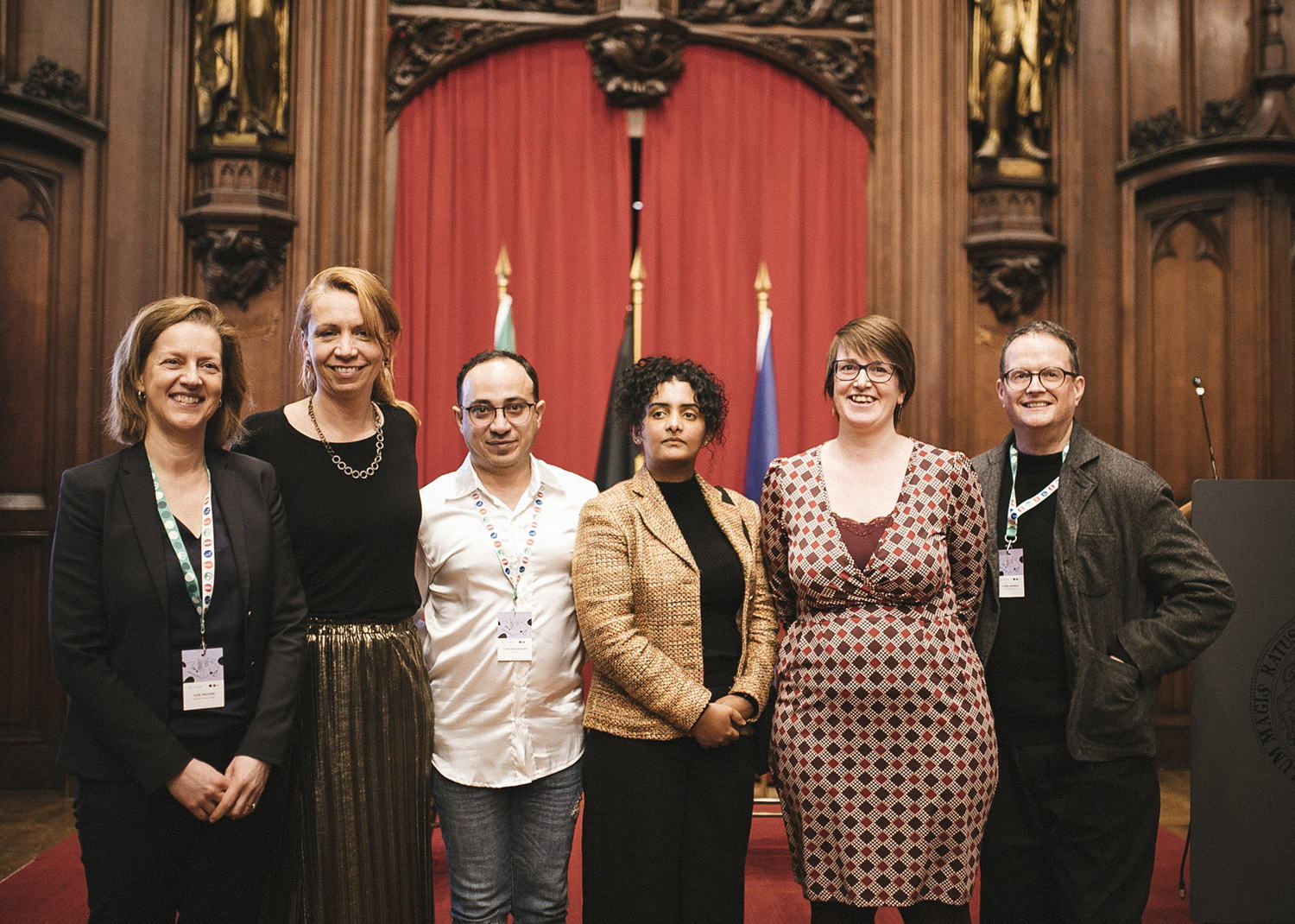 vlnr: Ilke Froyen (Passa Porta), Ans Persoons (Stad Brussel), Vafa Mehraeen (Iraans journalist), Lucy Kassa (Ethiopisch journaliste), Lies Corneillie (schepen stad Leuven), Chris Gribble (ICORN).©Caroline Lessire / Passa Porta