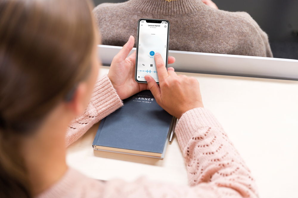 The MobileConnect App turns the student’s smartphone into an audio receiver. The app enables the user to personalise the audio signal in a way that best suits their hearing requirements The MobileConnect App turns the student’s smartphone into an audio receiver. The app enables the user to personalise the audio signal in a way that best suits their hearing requirements