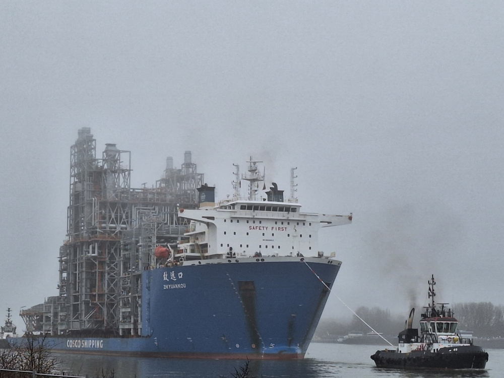 picture ship with furnaces - view from Kanaaldok