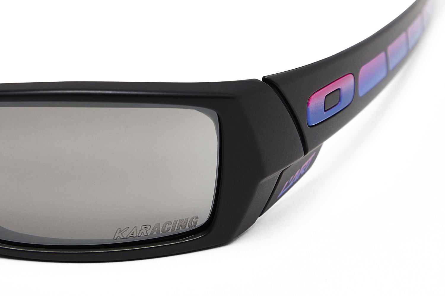 OAKLEY X L'ART DE L'AUTOMOBILE GASCAN (3)