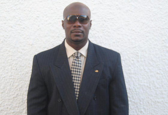 Mr. Herric Horne is the Moderator