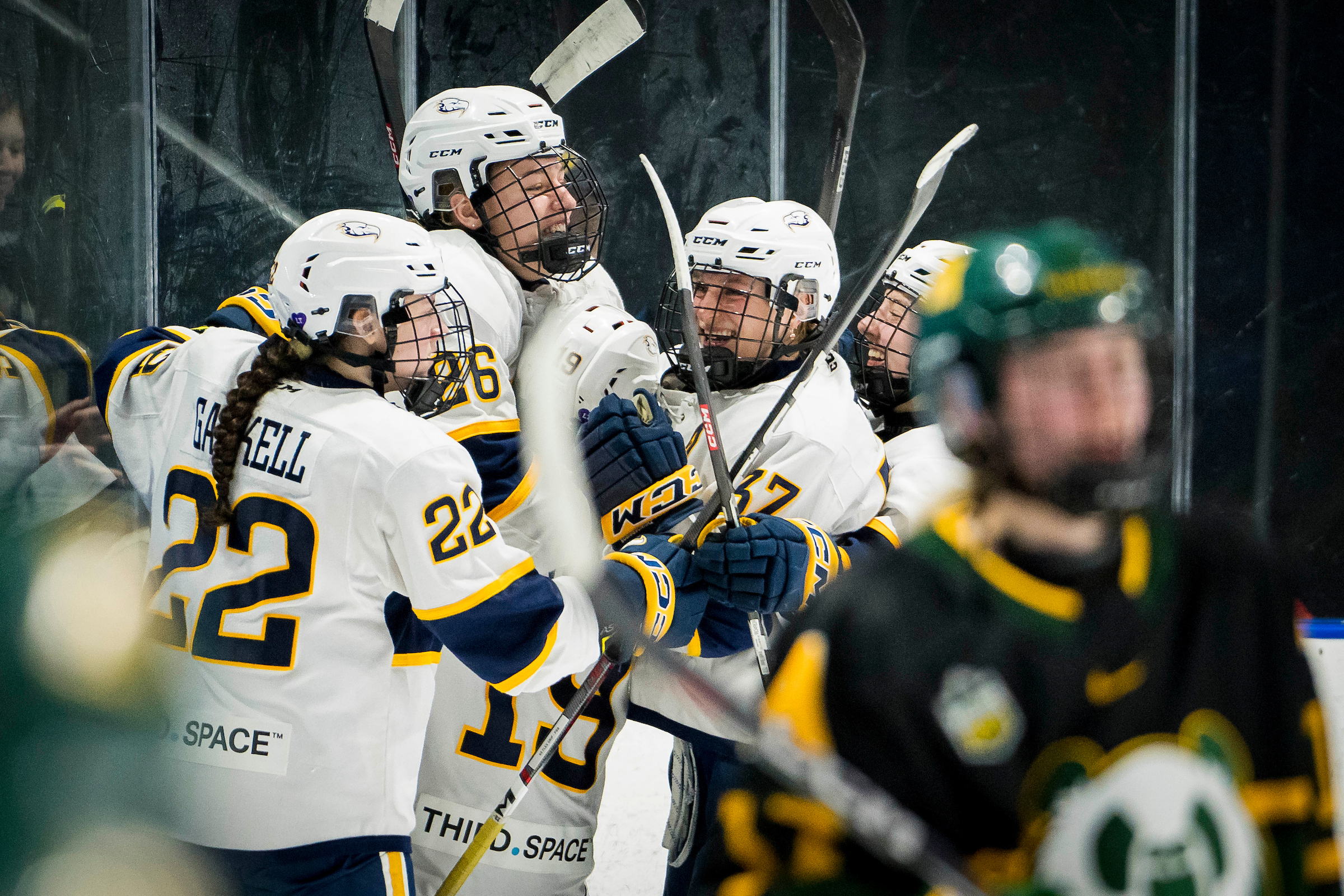 Photo by Bob Frid/UBC Thunderbirds