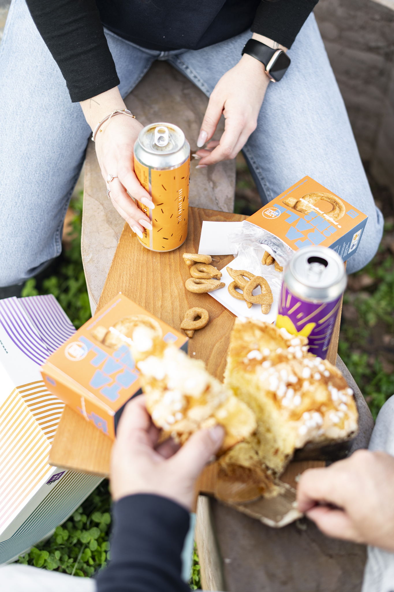 Idee per Pasqua: Mamm lancia il kit da picnic con colomba e birra per la Pasquetta!