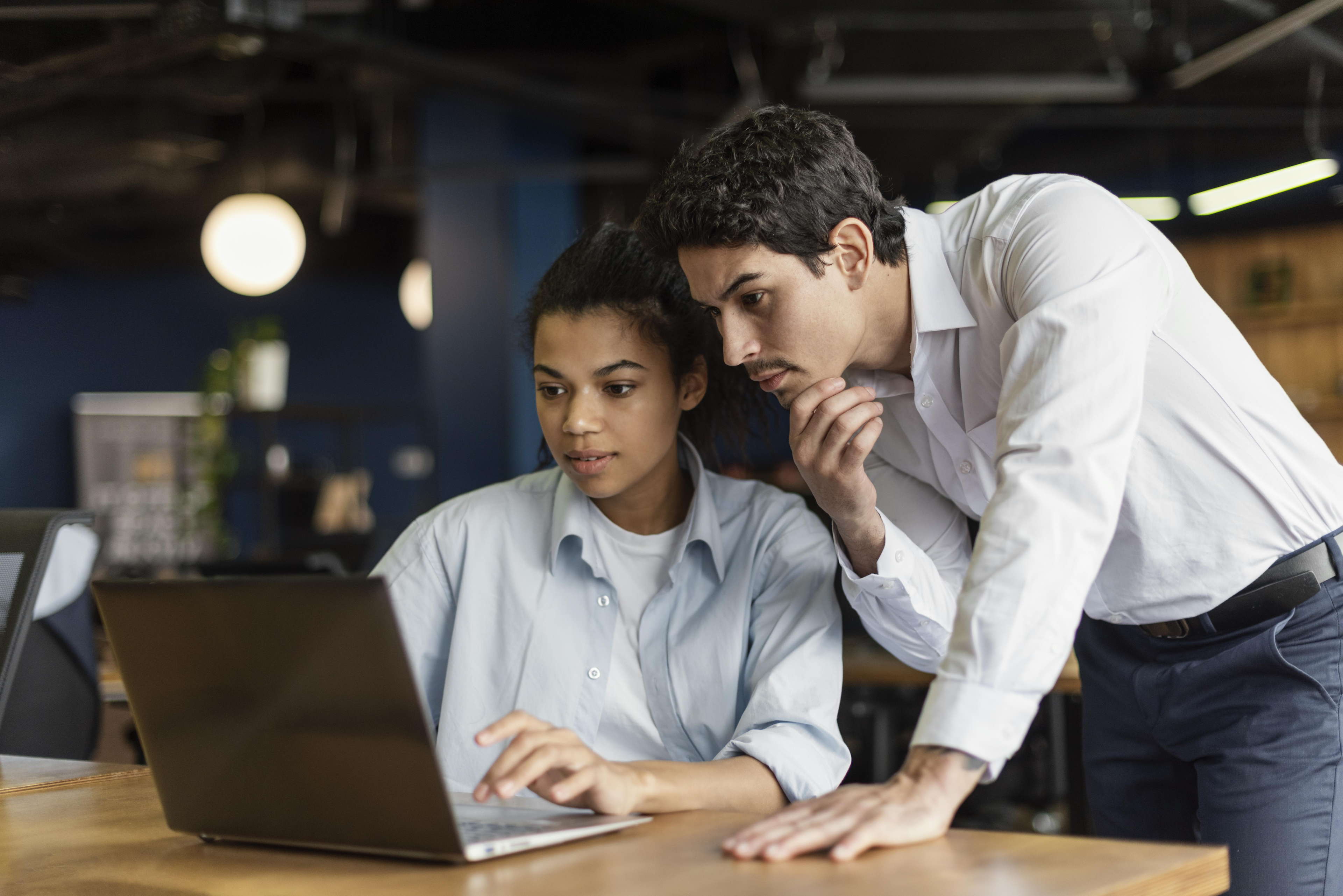 Las pymes lideradas por jóvenes dominicanos entre 18 y 24 años crecen un 138% en 2025