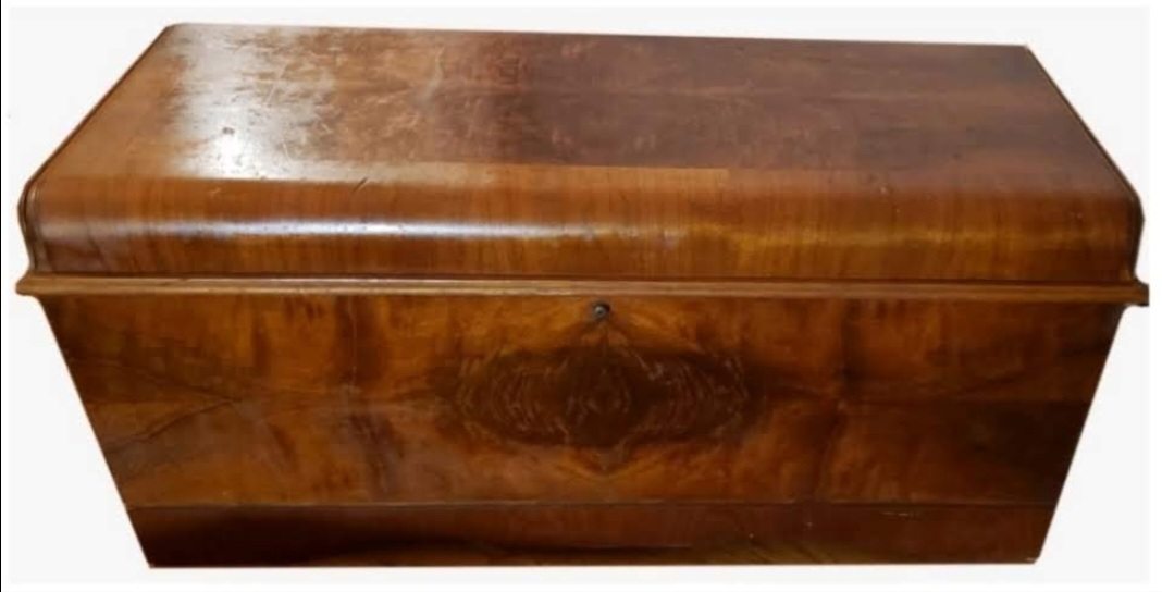 Elvis Presley Family Cedar Trunk