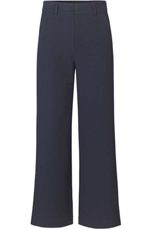 Juttu_FW23_MbyM_Trous M-GENNIE_JUTTU_€99,95