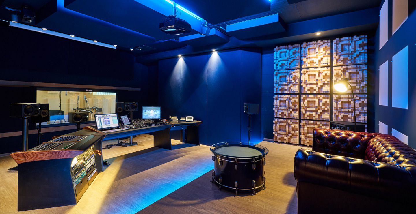 Neumann-Monitore für Immersive Audio in den Bauer Studios / Ludwigsburg
