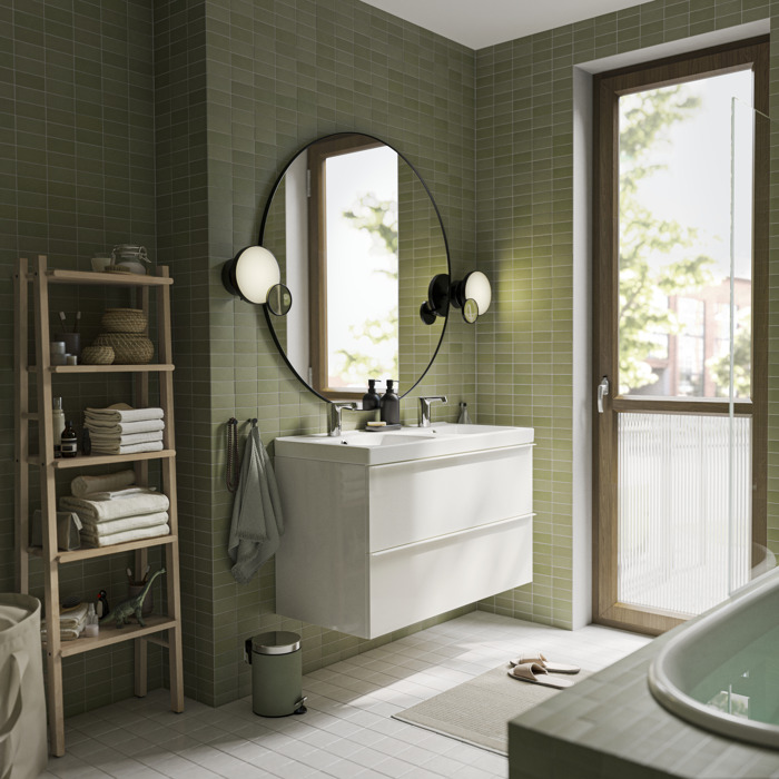 IKEA propose des conseils de décoration d'intérieur à petit prix pour une salle de bain élégante & apaisante