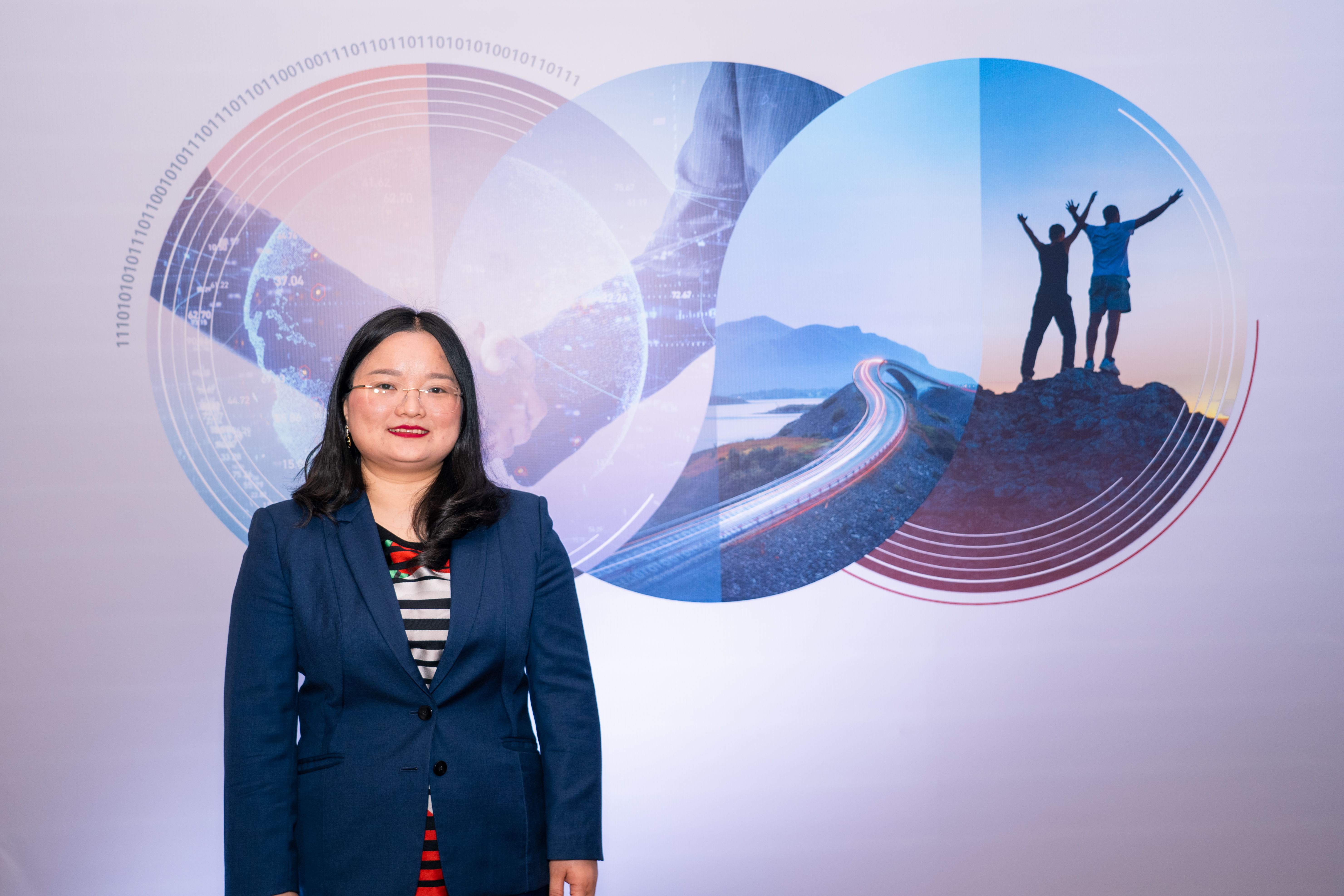 Vivian Su, Gerente General del Negocio Empresarial en Panamá Huawei