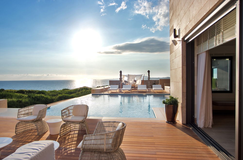 The Romanos_Royal Villa Koroni