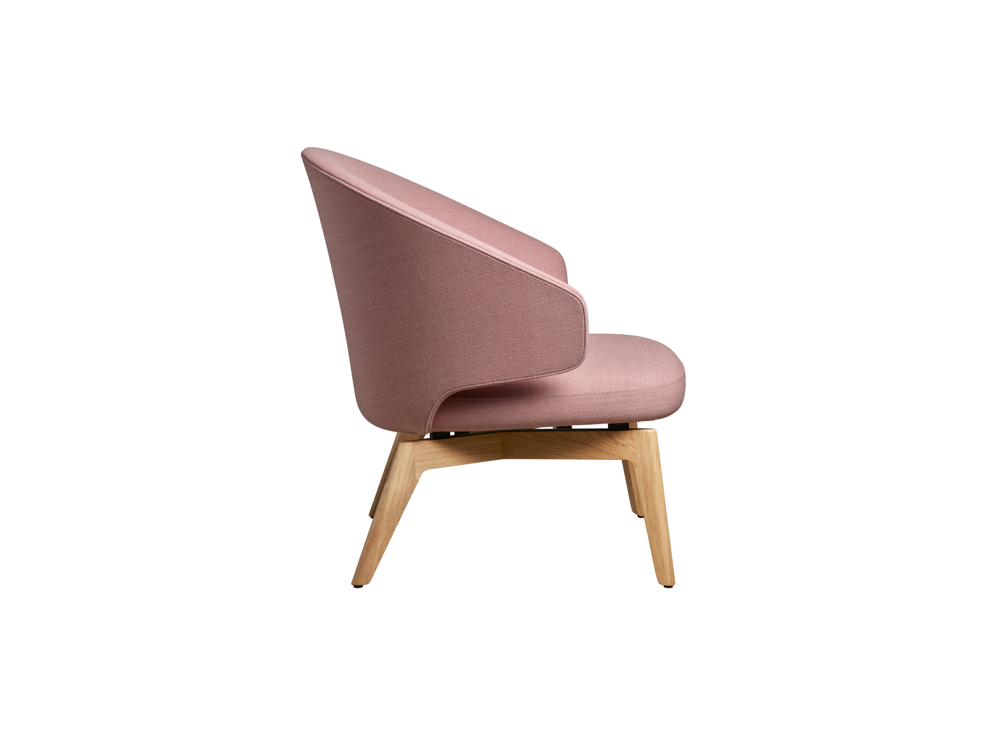 ritz Hansen_Let Lounge Chair_Packshot_Lacquered_Oak_side  €1.380
