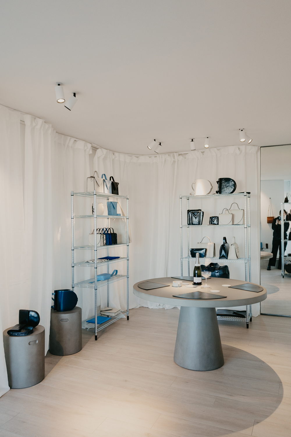 Mieke Dierckx Knokke Pop Up Zeedijk 690 Wednesday   Monday 11 18h30 (5)