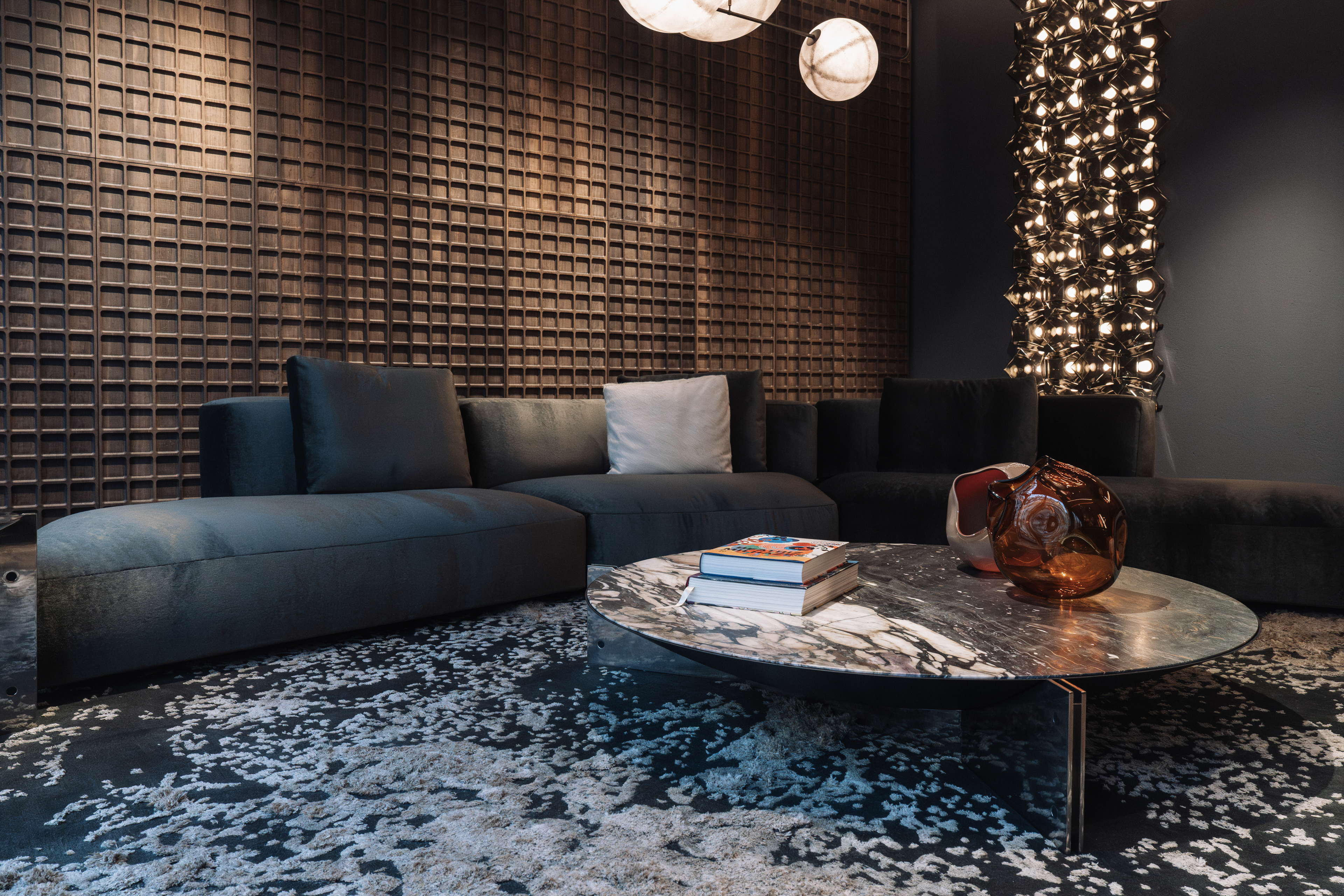 HENGE APRE IL SUO PRIMO POP-UP SHOWROOM A PARIGI IN COLLABORAZIONE CON SILVERA