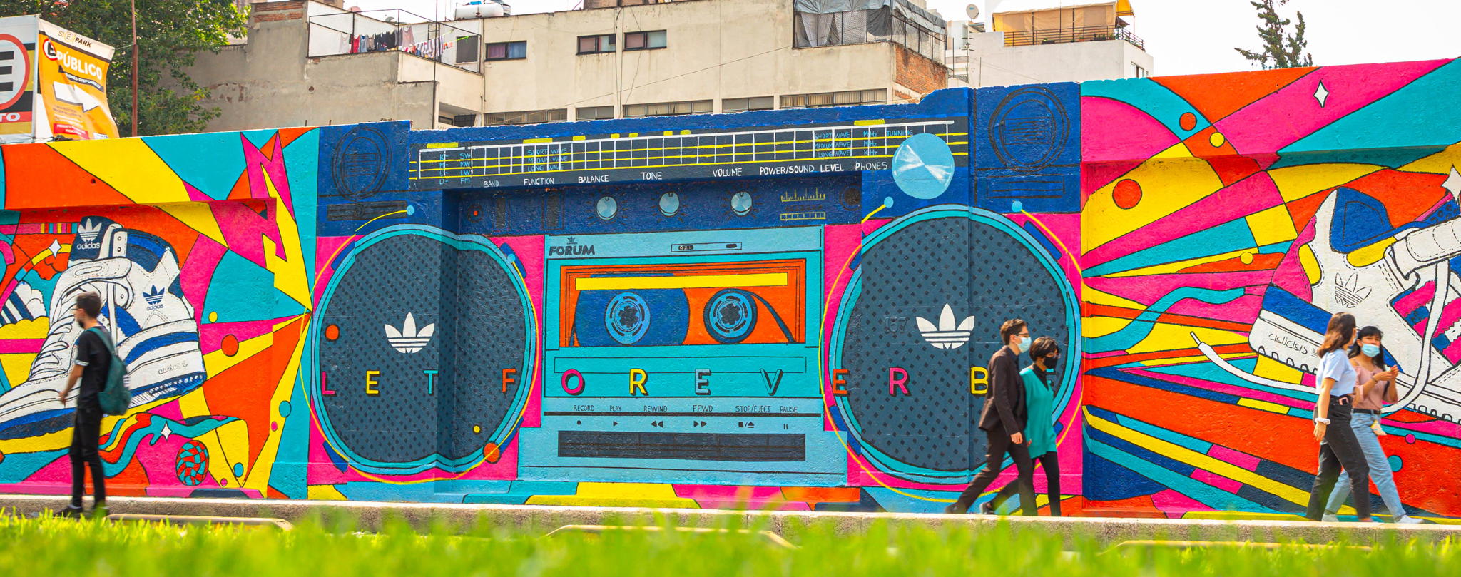 Adidas artistas top