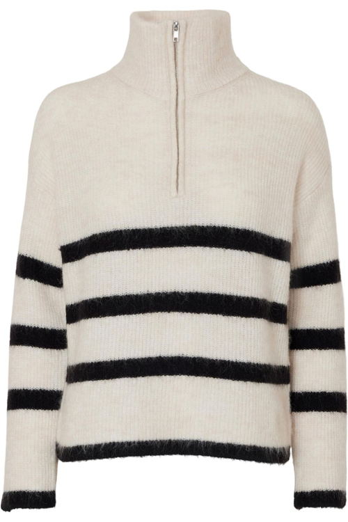 Juttu_FW23_Selected_Sweat SEL Slfmaline Ls Knit Half Zip Noos black_JUTTU_€89,99 Juttu_FW23_Selected_Sweat SEL Slfmaline Ls Knit Half Zip Noos black_JUTTU_€89,99