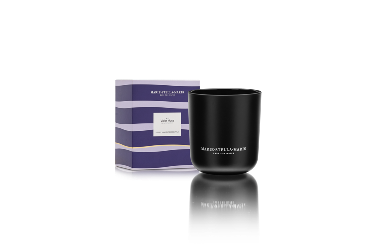 Violet Muse Scented Candle €42.50