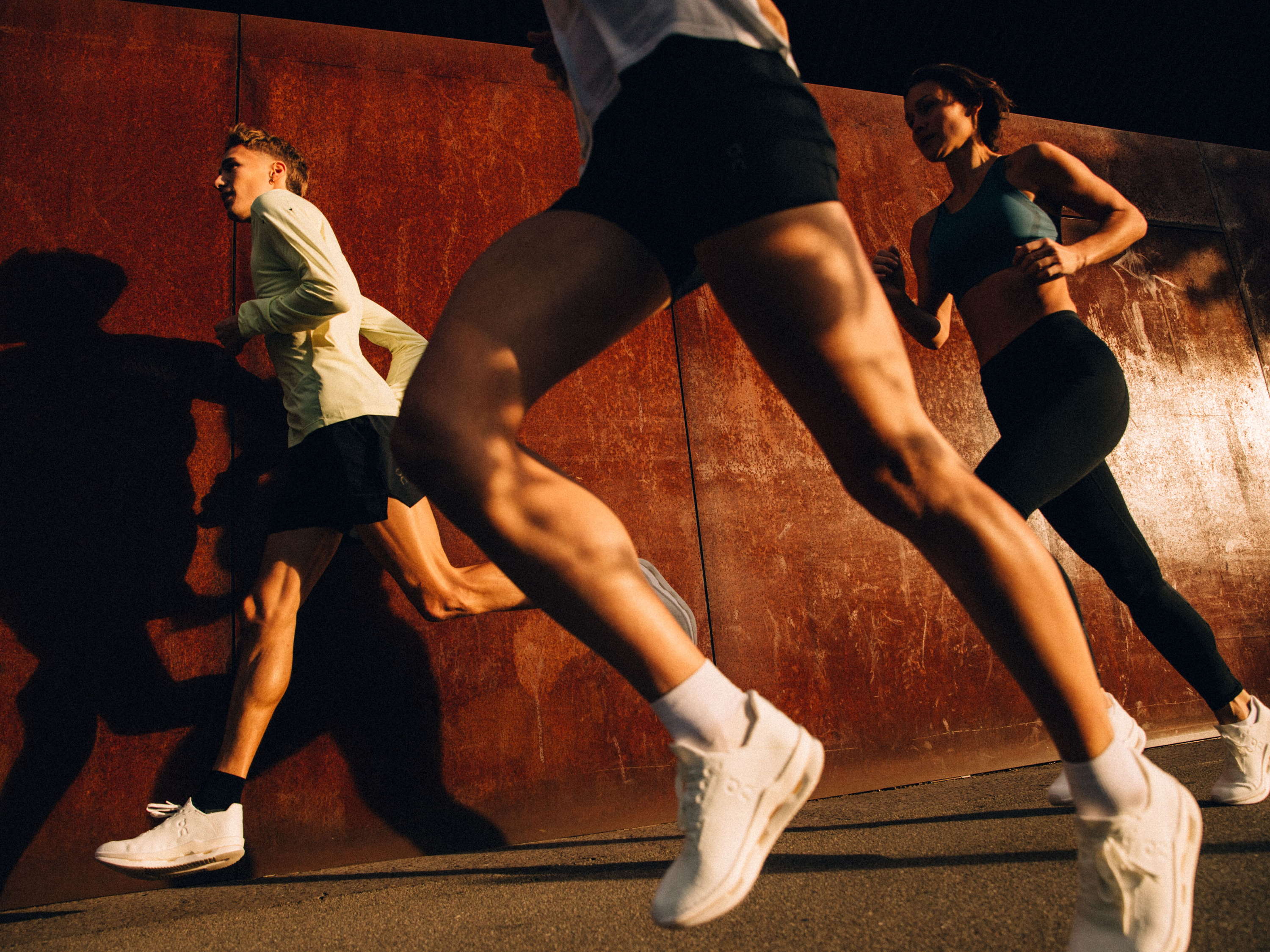 Swiss sportswear brand On expands its circularity program with the new Cloudrise Cyclon and Cloudeasy Cyclon, featuring an innovative fiber-to-fiber recycling technology developed by Loop Industries