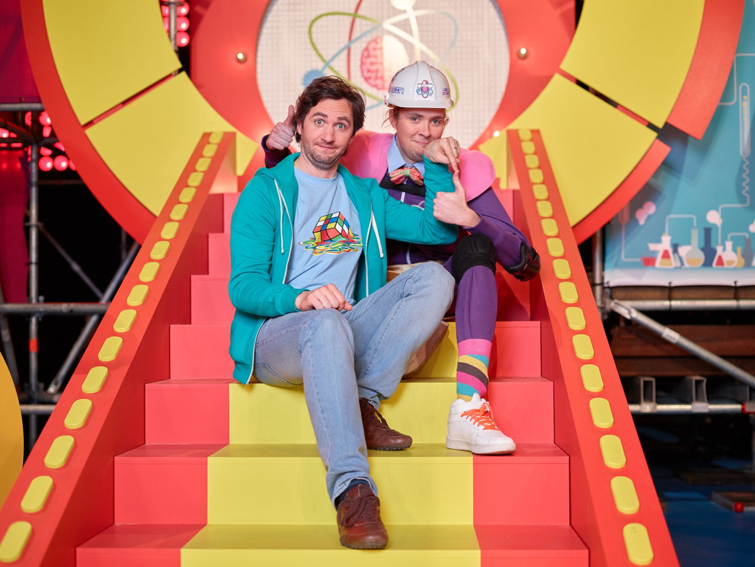 Superbrein: Lieven Scheire en Proefkonijn (Jasper Dreesen) - (c) Polle Van Rooy