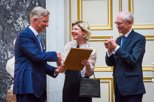 L’historienne de l’art Barbara Baert (KU Leuven) se voit décerner le prestigieux Prix Francqui 2016 des mains de Sa Majesté le Roi