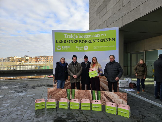 Boerenbondleden met provincieraadslid Groen