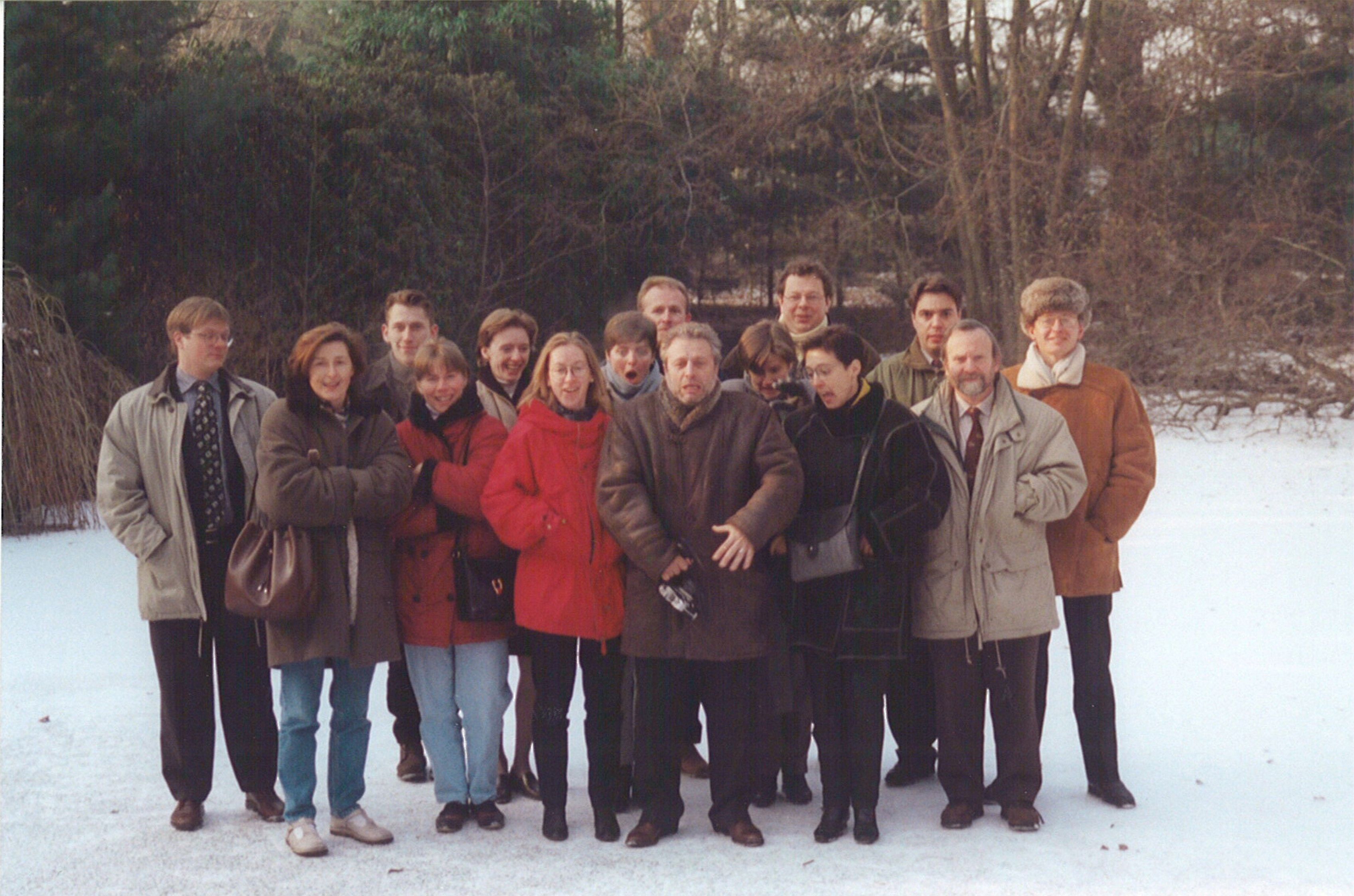 1996 - The VIB HQ team in the snow