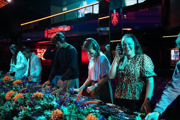 MNM Start to dj – © VRT 