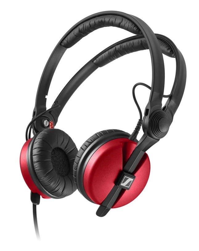 限定80台の80周年記念スペシャルエディション「Ruby Red HD 25ヘッドホン」