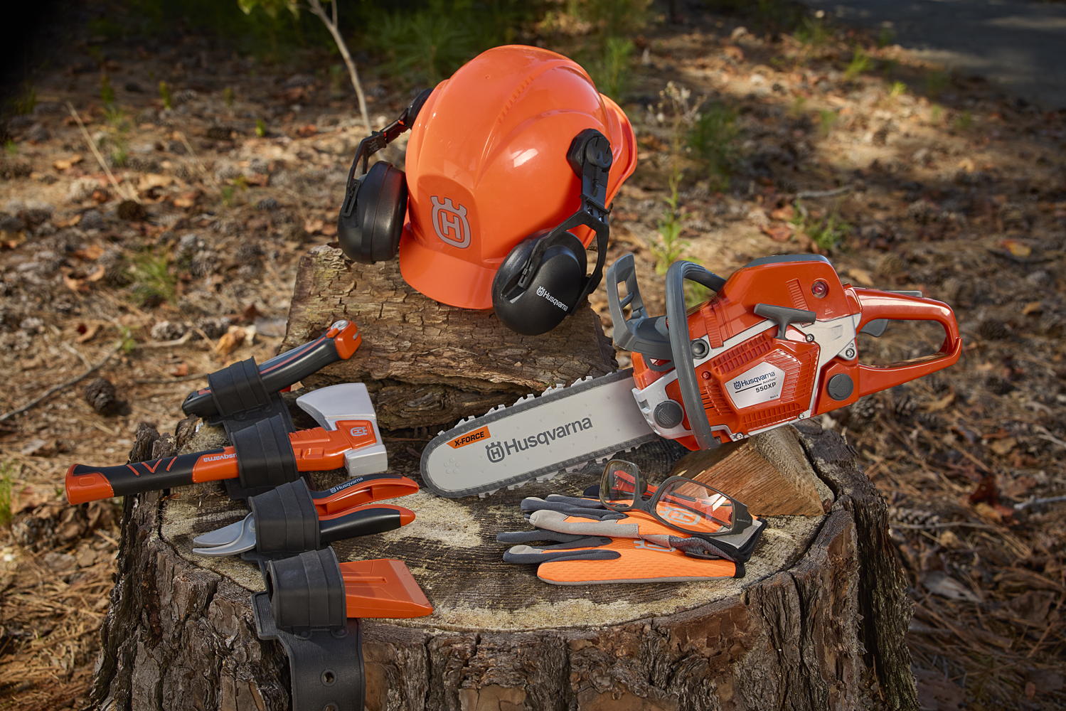 ©Husqvarna Chainsaw Kit