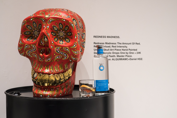 Se inaugura en Dôce-18 Concept House la exposición Laughing about Death by ALQUIMIAMC.