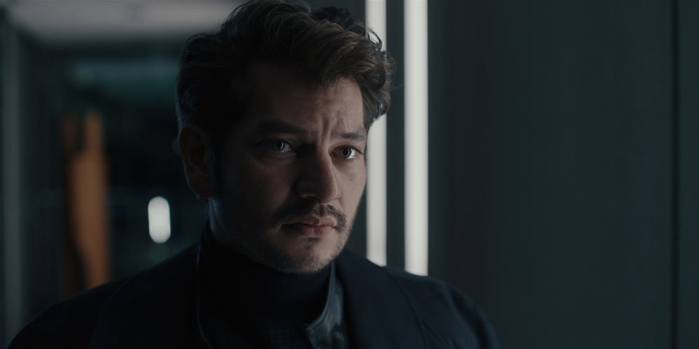 Marco Simons (Maarten Heijmans)