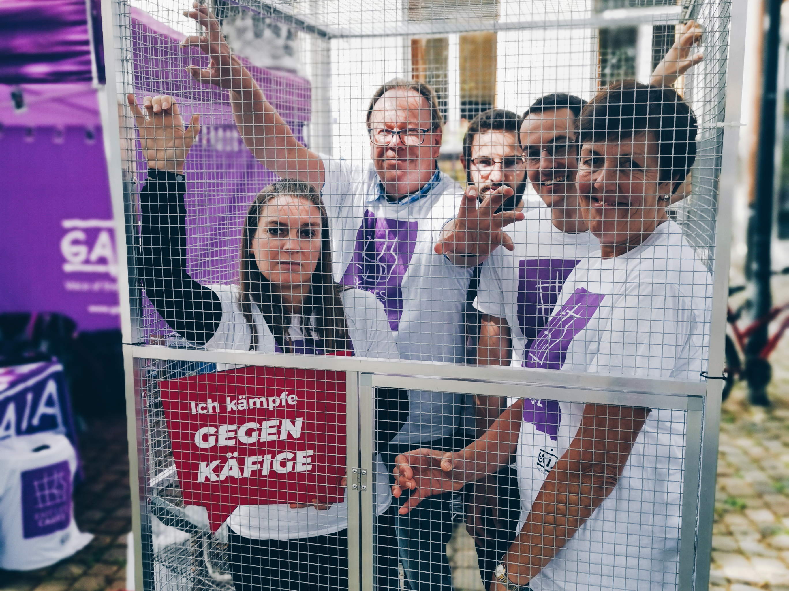 Dutzende « Cage Fighters » lassen sich in Eupen einsperren