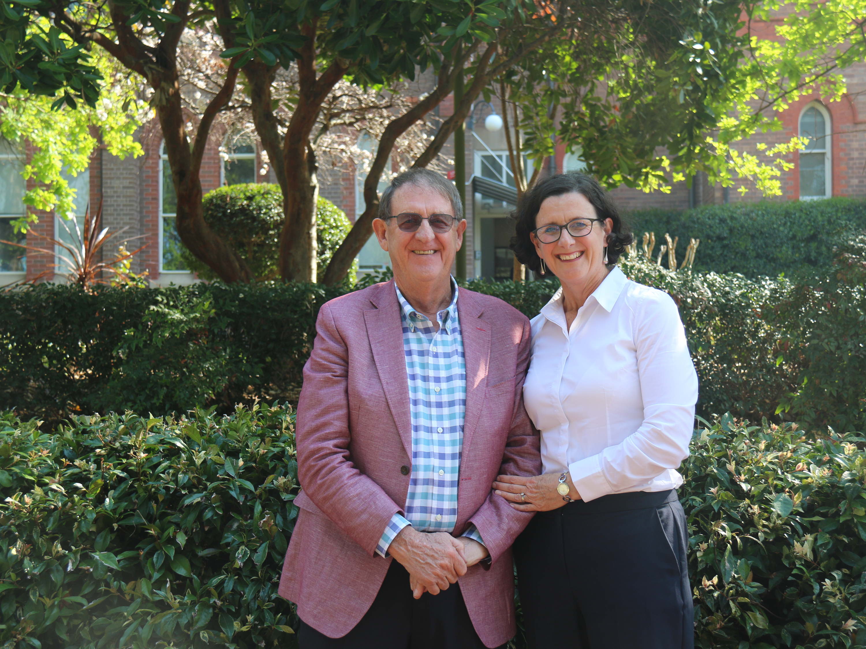 The Loreto Normanhurst Father and Daughter Who Started an Enduring Girls Rowing Legacy in NSW