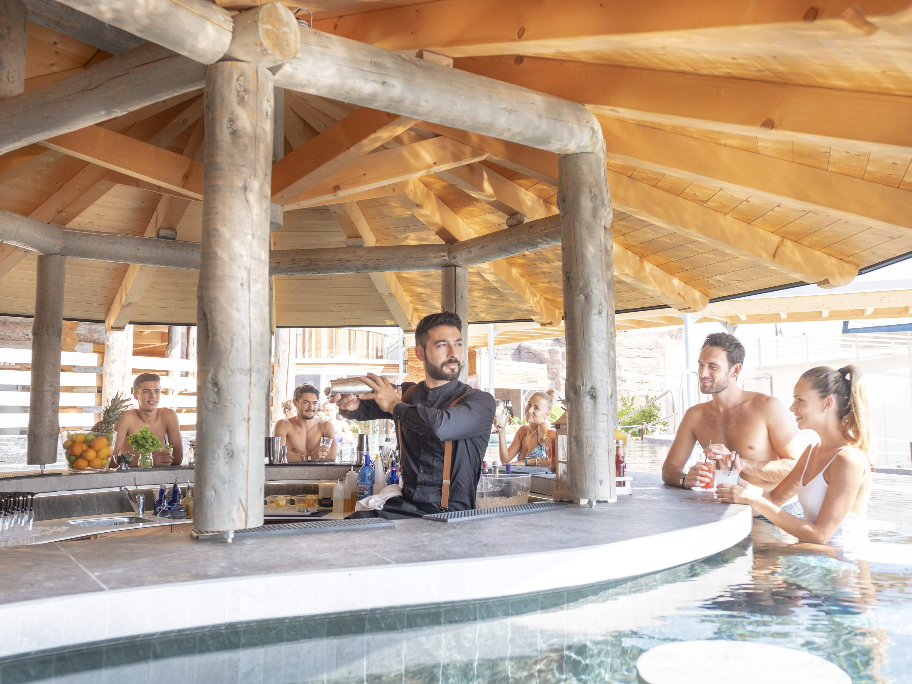 Saune rinfrescanti e cascate di ghiaccio per vivere al meglio l'estate