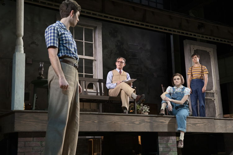 (l to r) Justin Mark (“Jem Finch”), Richard Thomas (“Atticus Finch”), Melanie Moore (“Scout Finch”) and Steven Lee Johnson (“Dill Harris”). Photo by Julieta Cervantes