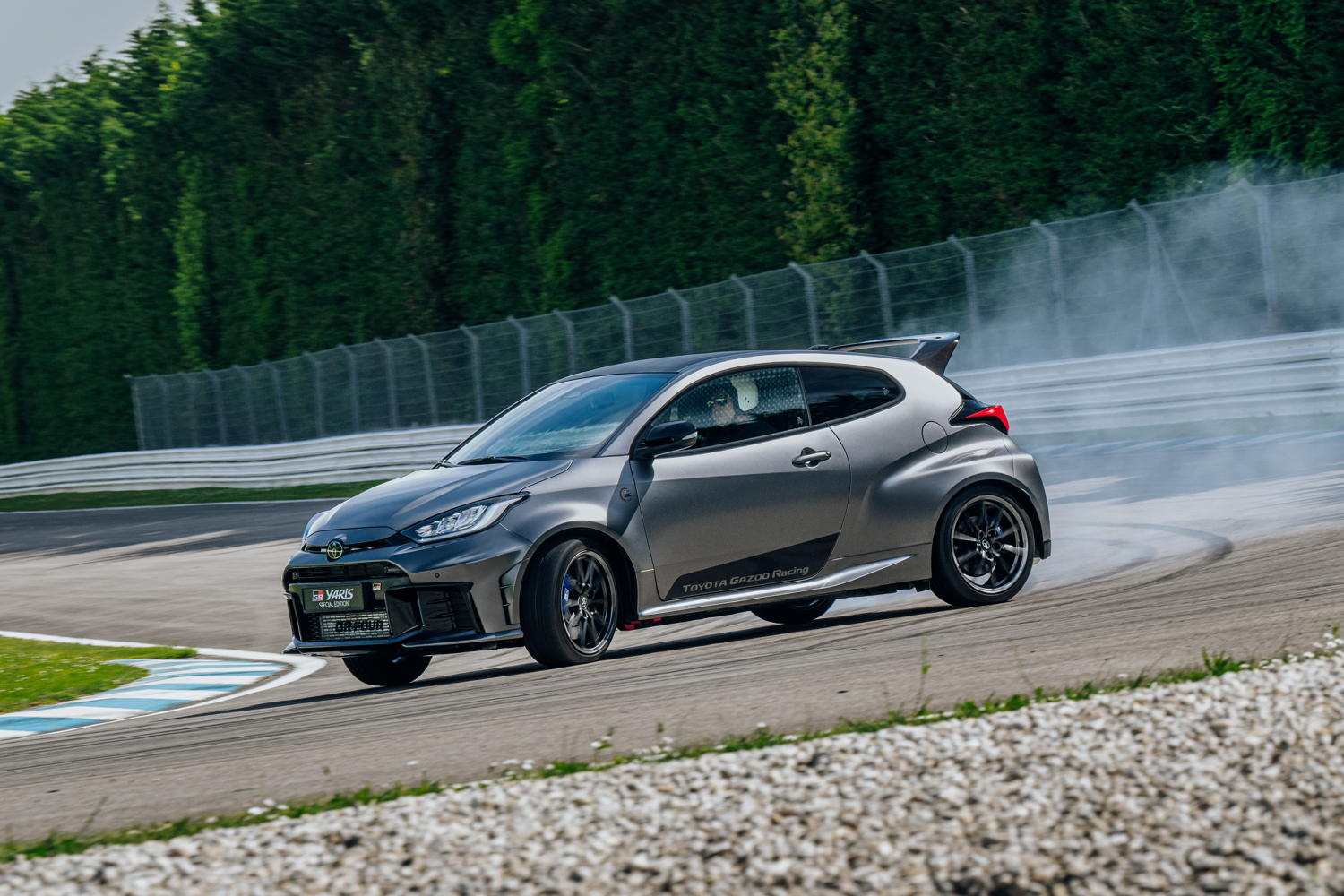 2024_GR Yaris_Special Edition_Ogier_DPL_Dynamic__005