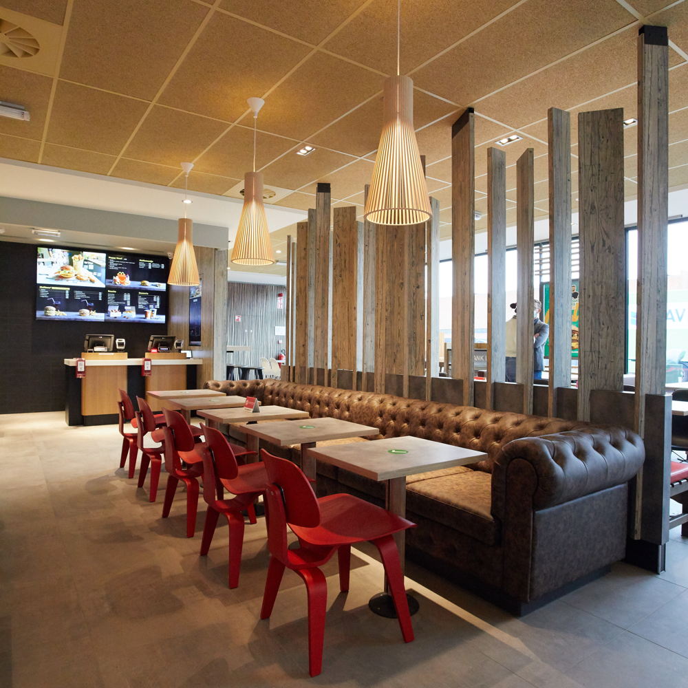 Het nieuwe McDonald's restaurant in Deinze