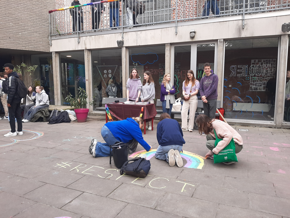 Stad Leuven maakt samen met middelbare scholen een vuist tegen holebi- en transfobie